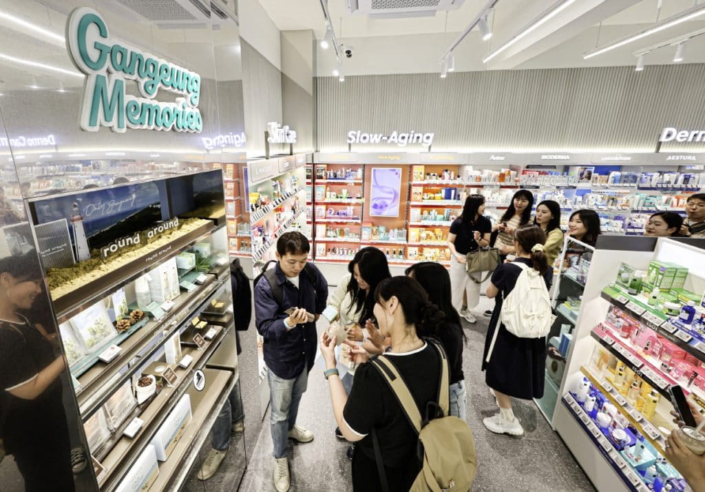 Gangwon's foreign sales grew 105% year on year; Gyeongju's stores served customers from 100 countries, up from 88.